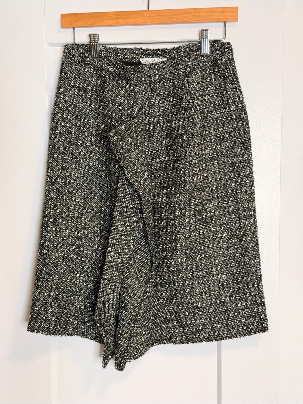 💛2 for 20- Oscar de la Renta Black and White Tweed A-Line Midi Skirt
